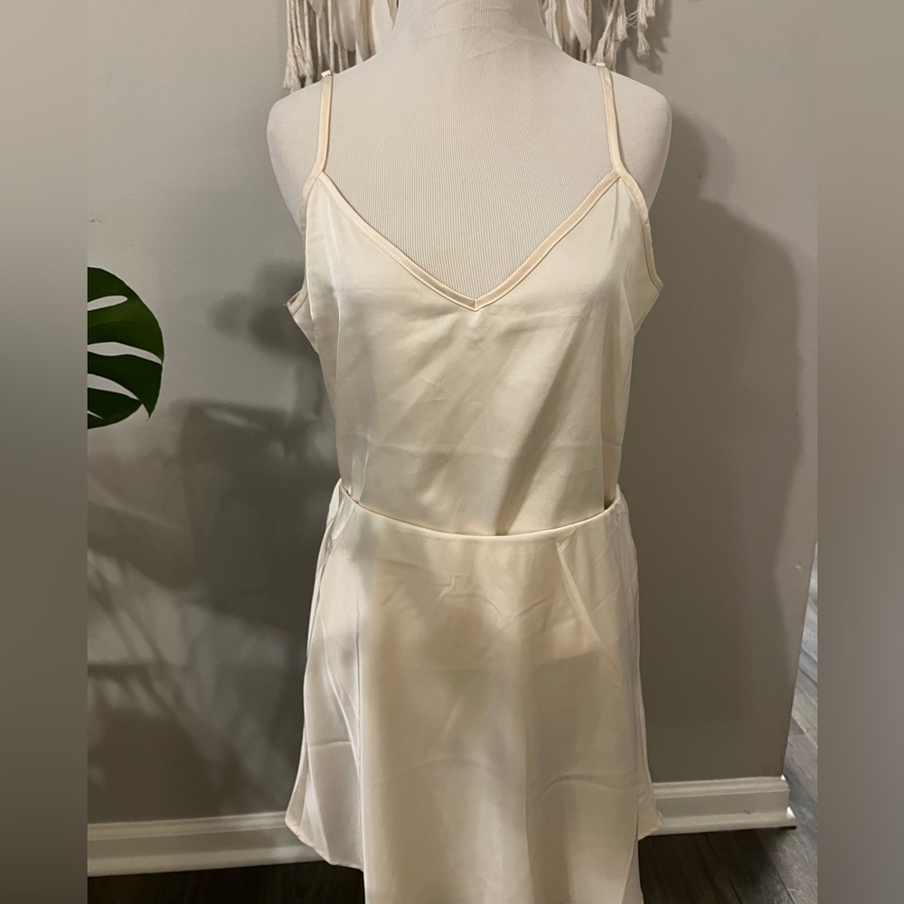 Ivory Camisole and Skirt Set 🤍